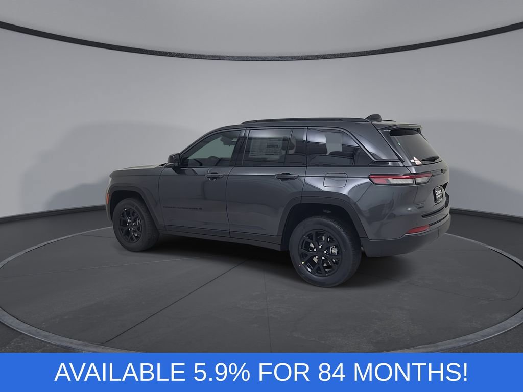 New 2026 Jeep Grand Cherokee Altitude image 10