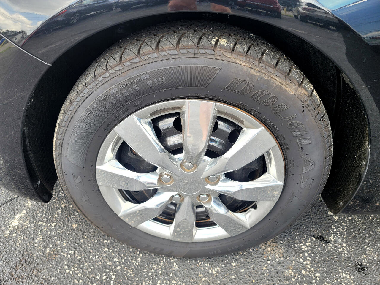 Used 2018 Kia Forte LX w/ LX Rear Camera Package image 28