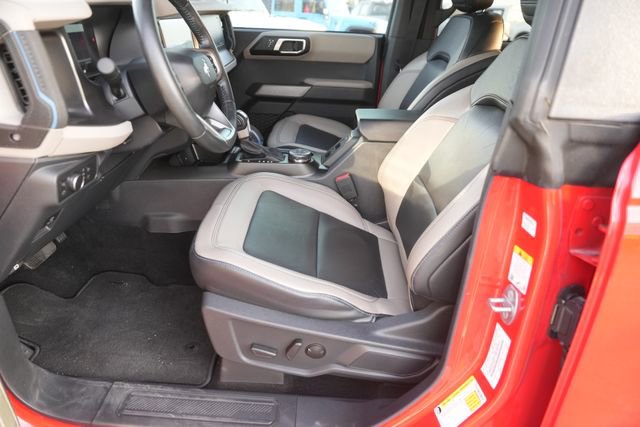 Used 2022 Ford Bronco Wildtrak image 9