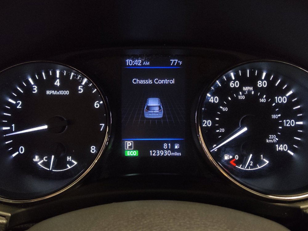 Used 2019 Nissan Rogue SV FWD image 23