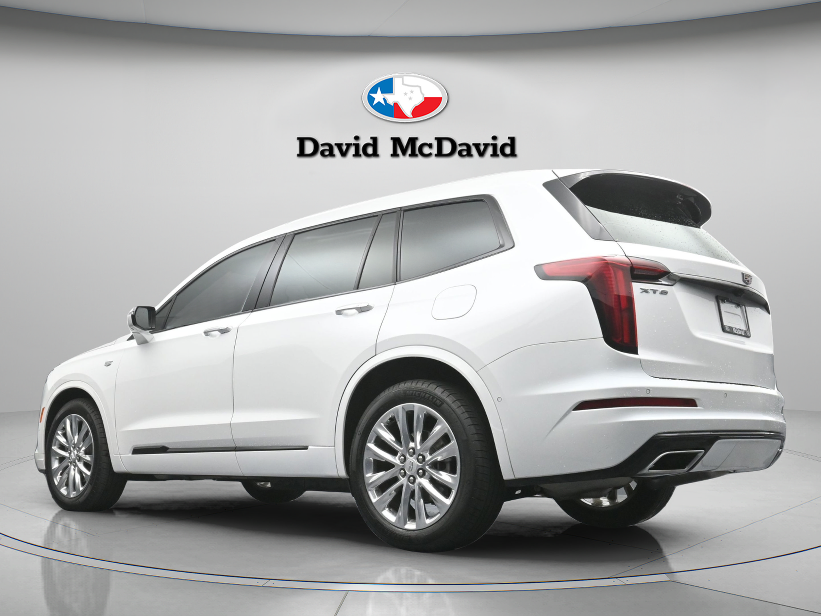 Used 2023 Cadillac XT6 Premium Luxury w/ Technology Package FWD image 38