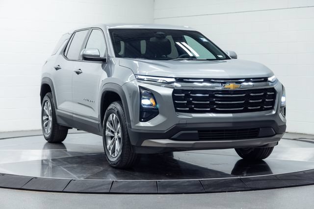 Used 2025 Chevrolet Equinox LT AWD/4WD image 4