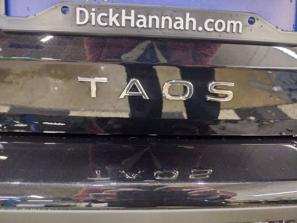 New 2026 Volkswagen Taos S image 15