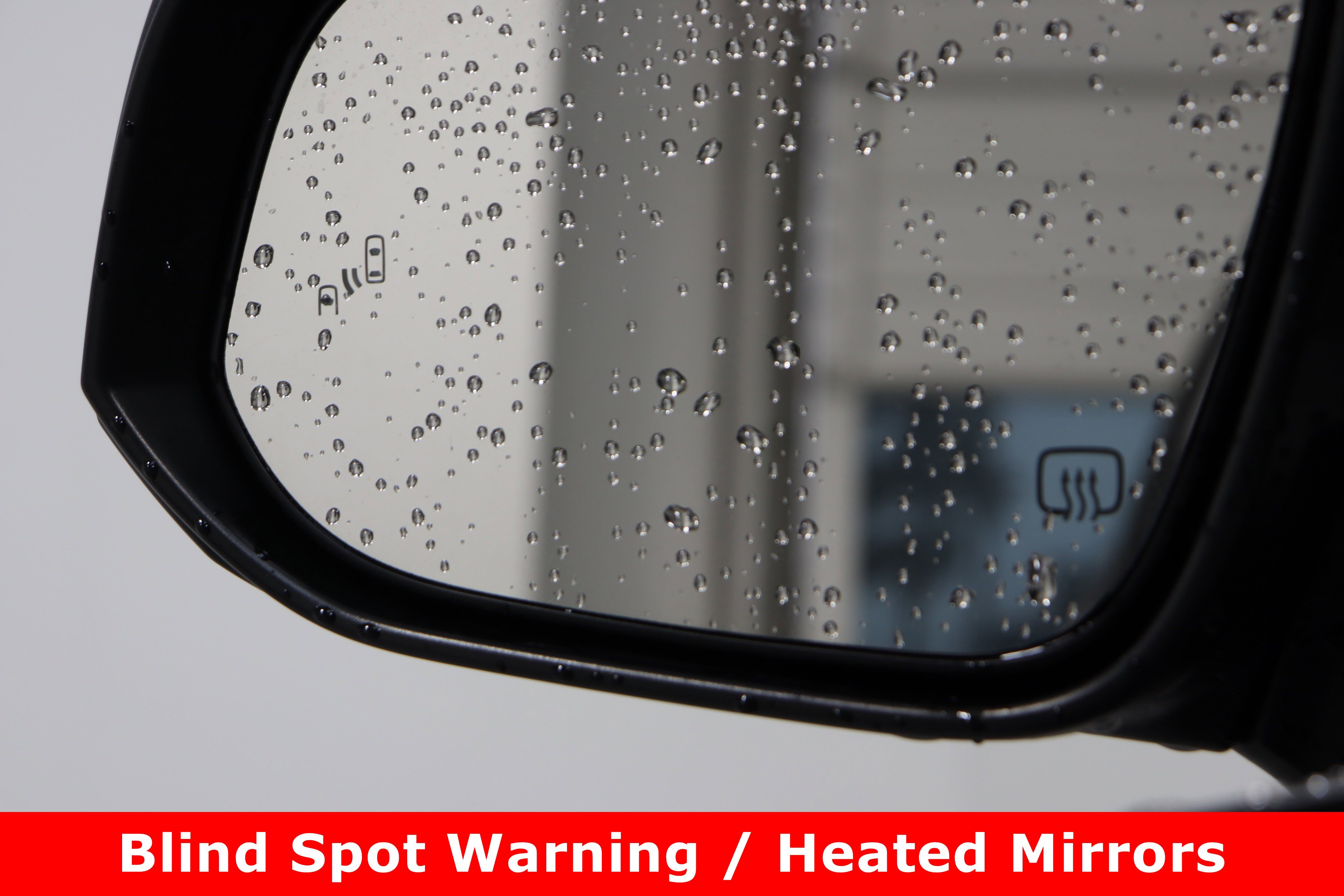 Used 2022 Toyota Highlander XLE image 24