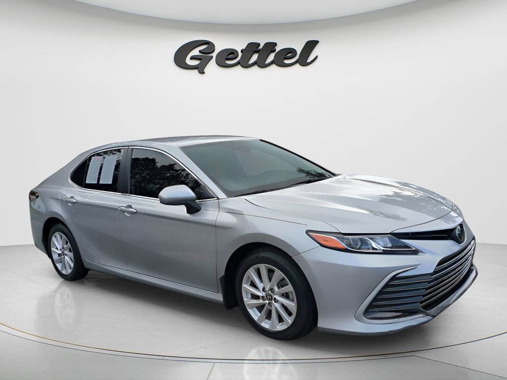 Certified 2024 Toyota Camry LE image 3