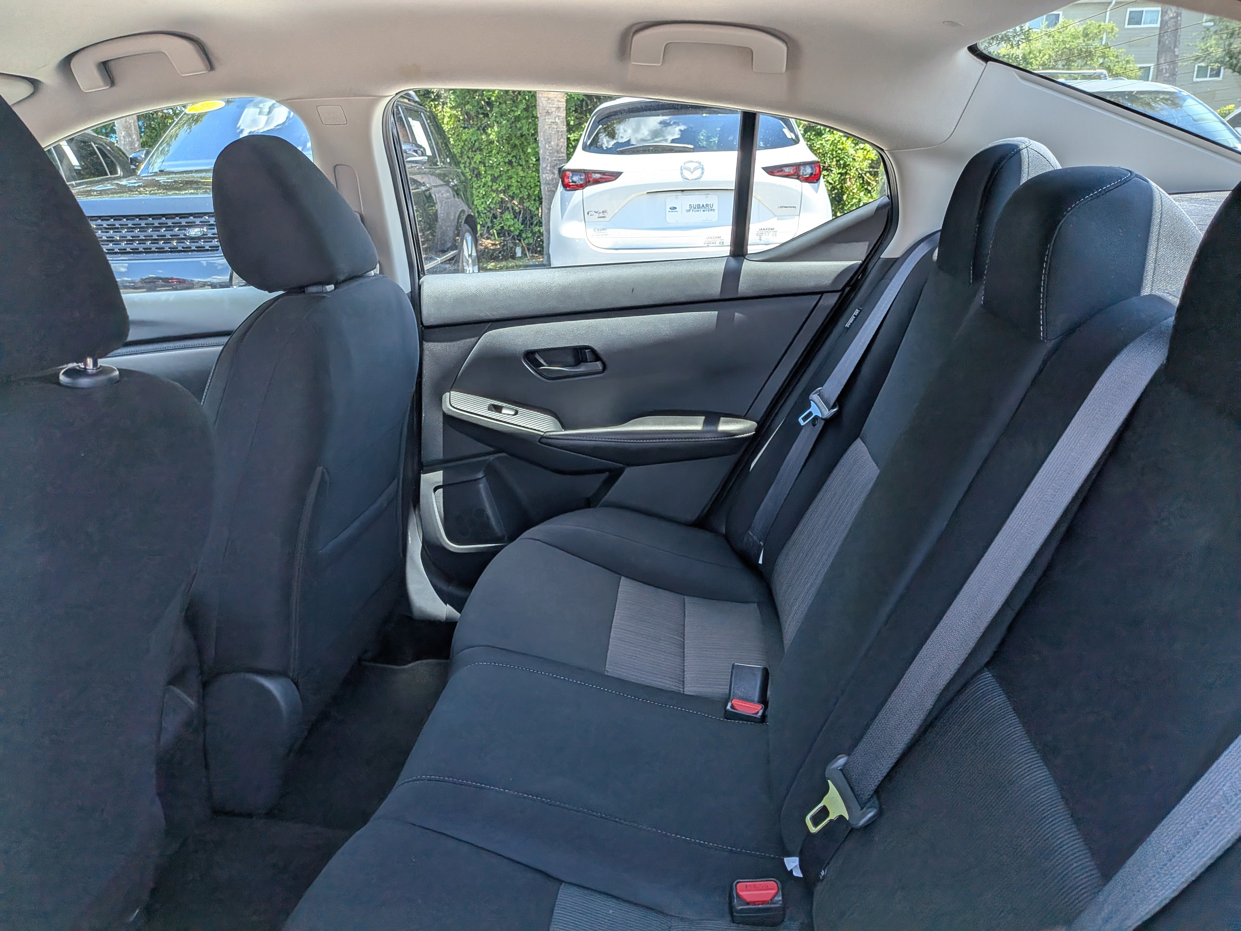 Used 2024 Nissan Sentra SV FWD image 14