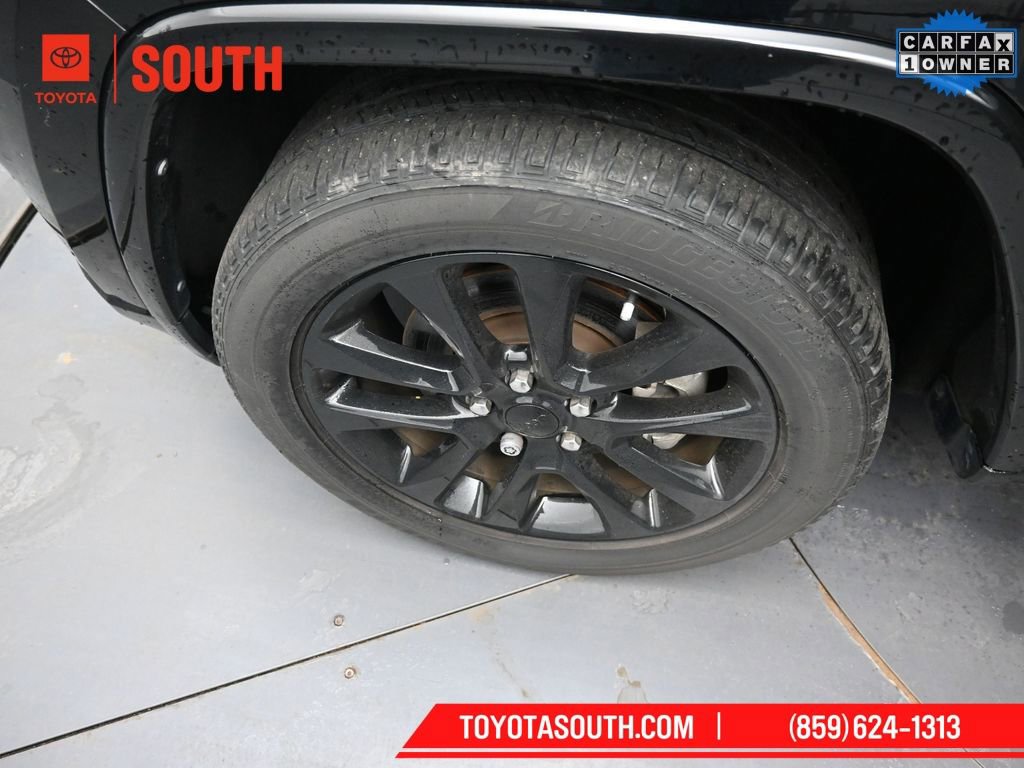 Used 2022 Jeep Grand Cherokee Laredo X image 38