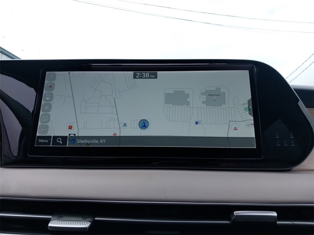 Used 2024 Hyundai Palisade Limited image 18