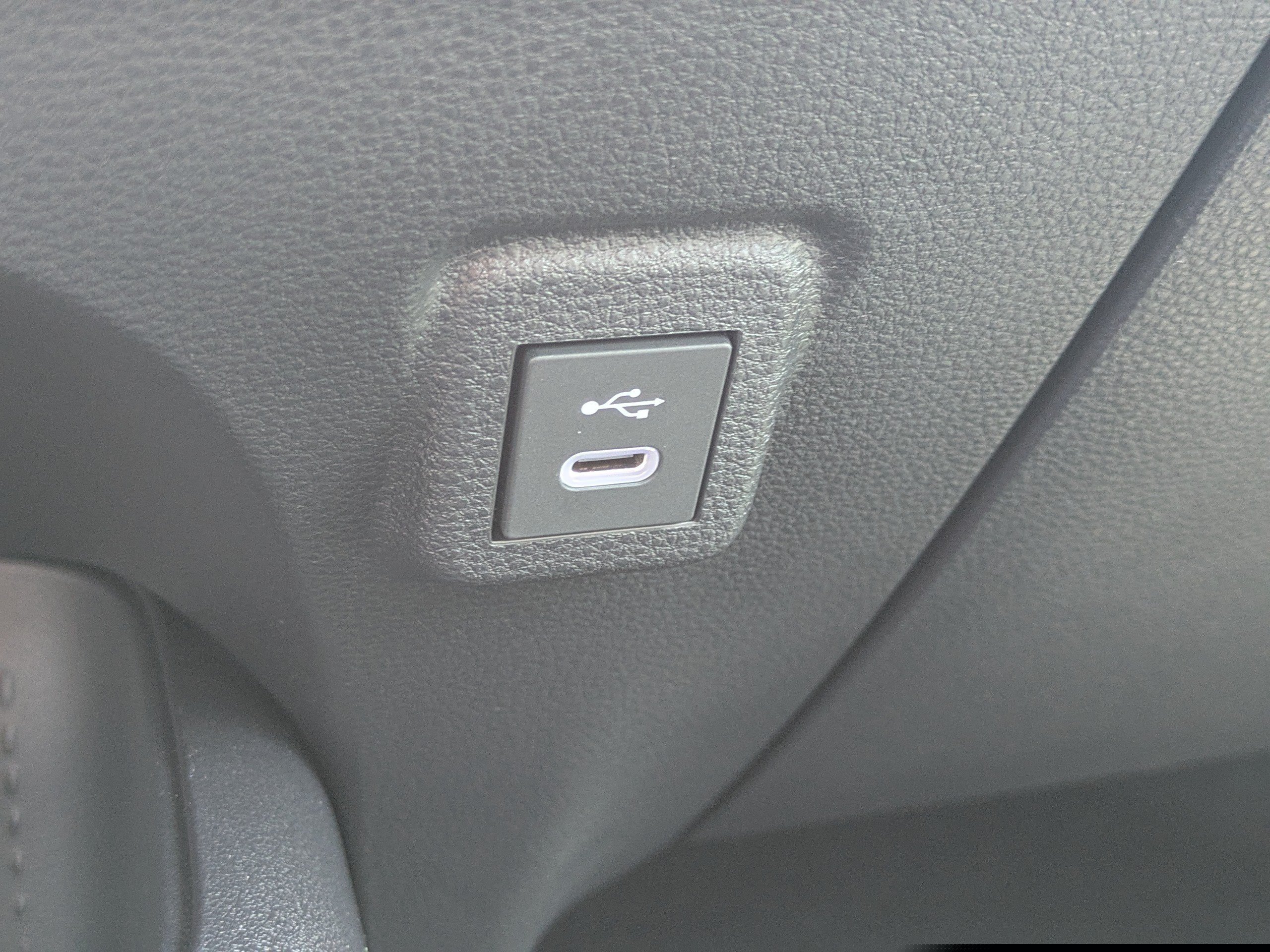 Used 2026 Toyota Corolla SE FWD image 26