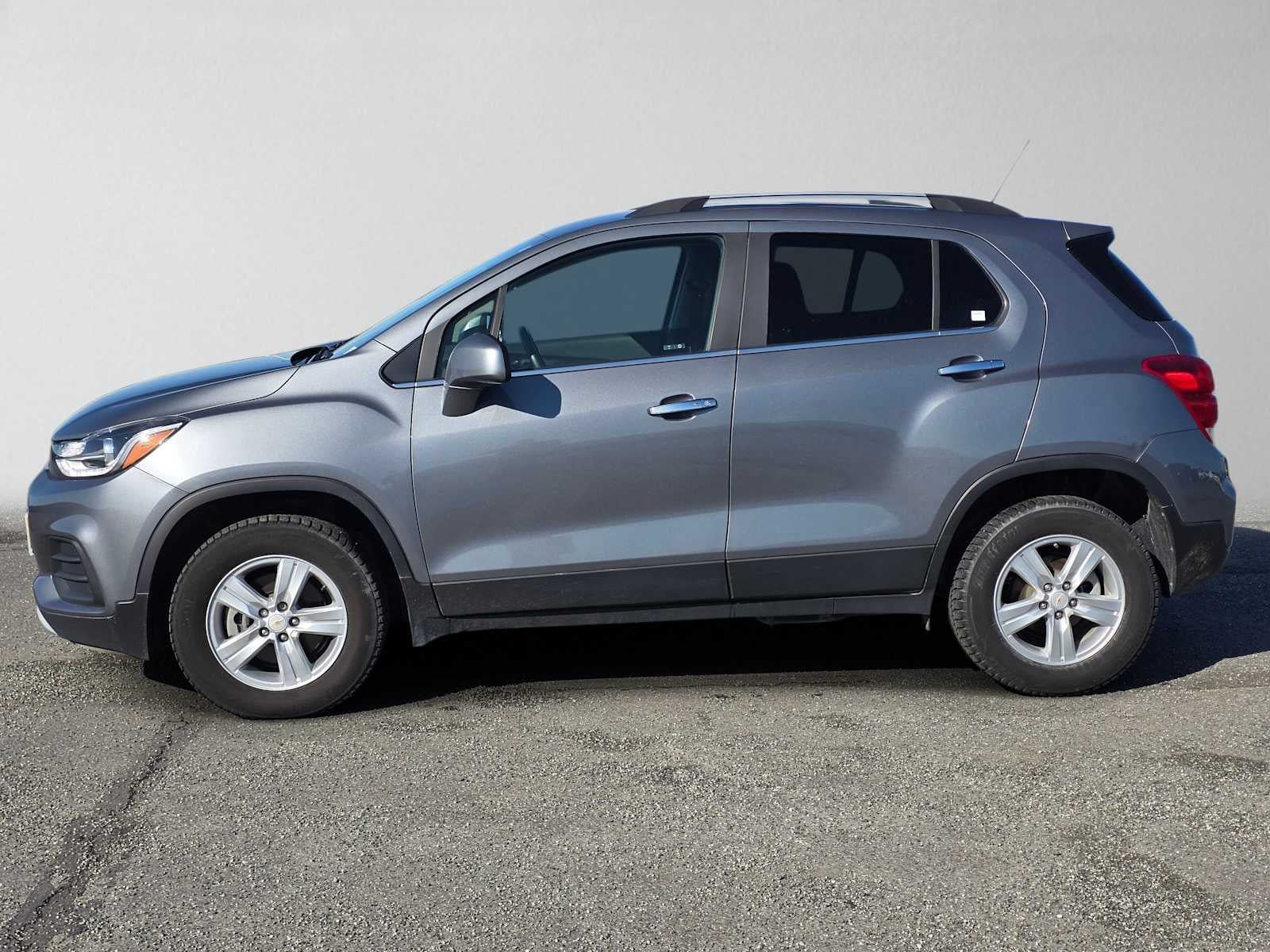 Certified 2019 Chevrolet Trax LT w/ LT Convenience Package AWD/4WD image 6