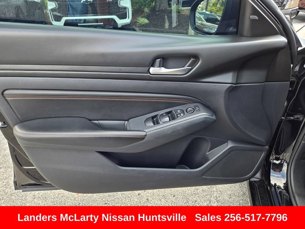 Used 2019 Nissan Altima 2.5 SR FWD image 20