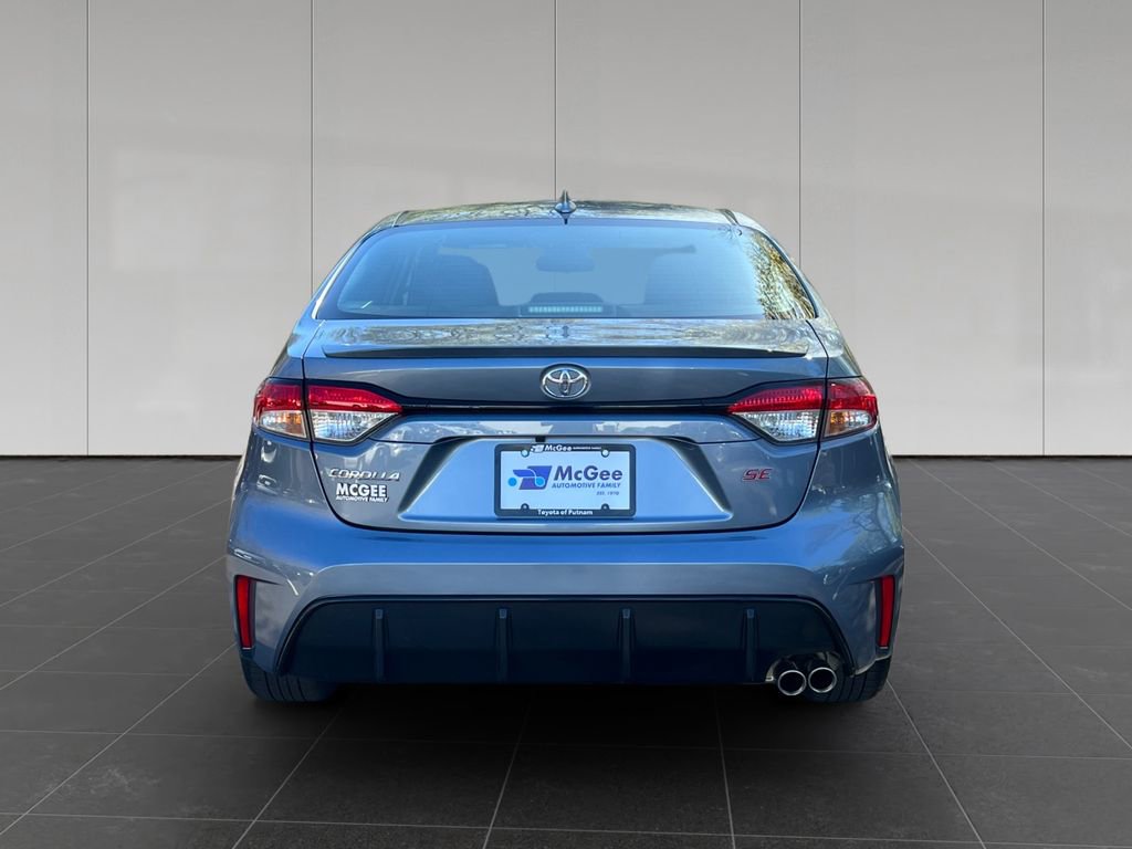 Used 2023 Toyota Corolla SE FWD image 4