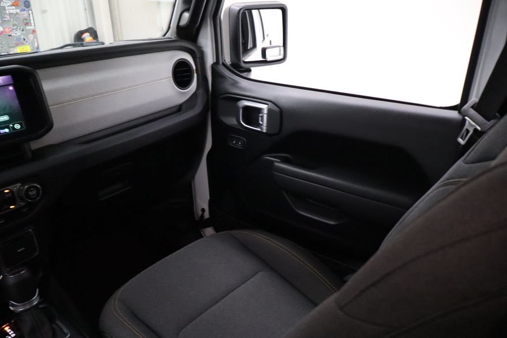 Used 2024 Jeep Gladiator Sport AWD/4WD image 22