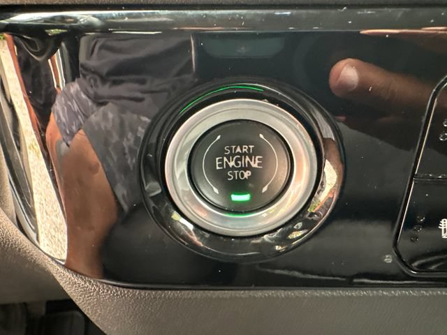Certified 2024 GMC Sierra 1500 Elevation AWD/4WD image 30