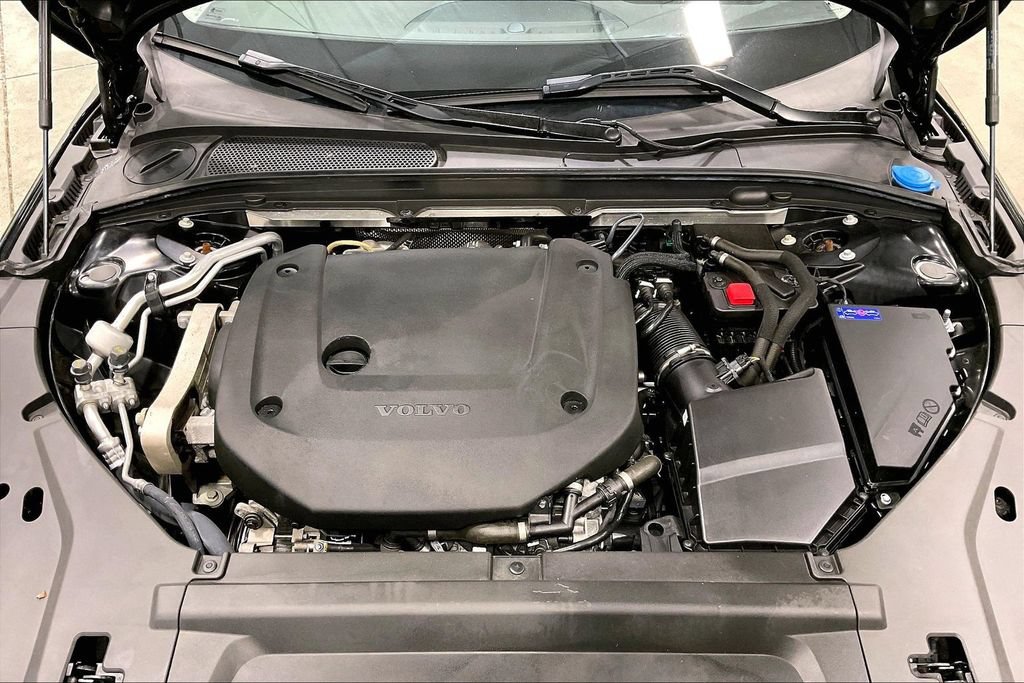 Certified 2023 Volvo S90 B6 Plus w/ Protection Package Premier AWD/4WD image 30