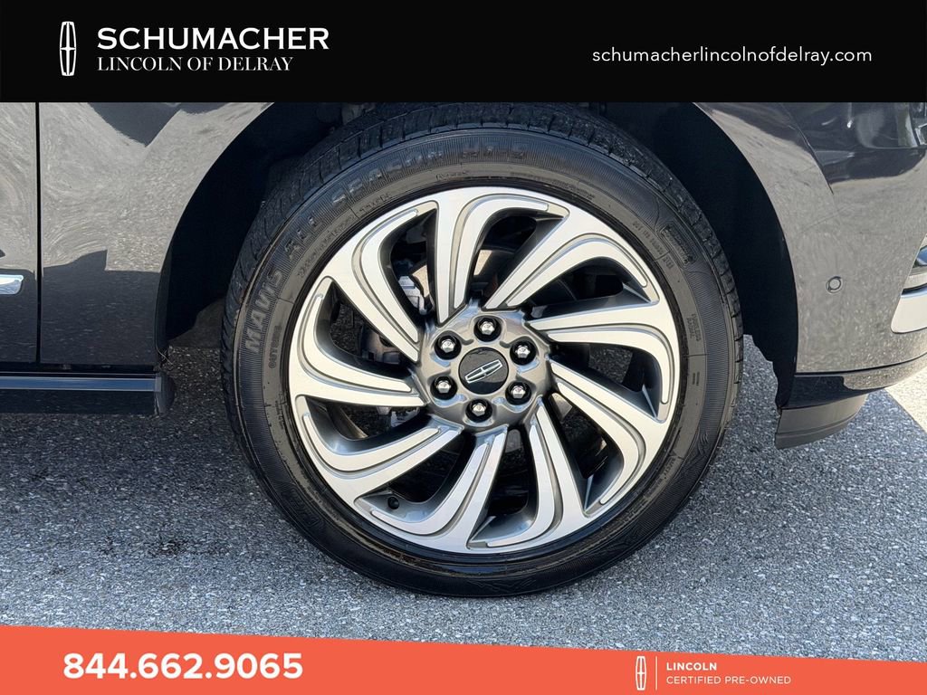 Used 2022 Lincoln Navigator Reserve RWD image 9