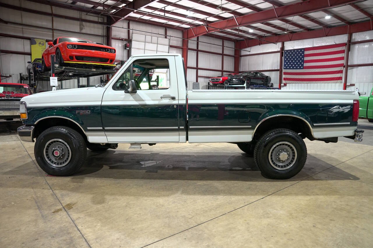 Used 1992 Ford F250 4x4 Regular Cab image 4