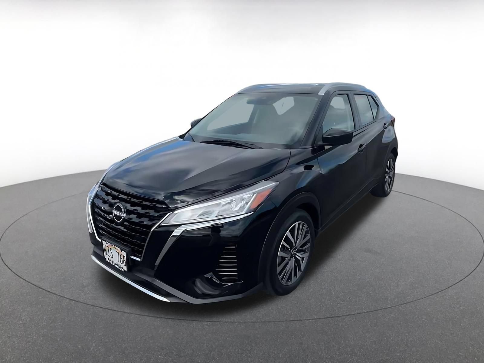 Used 2024 Nissan Kicks SV FWD image 6