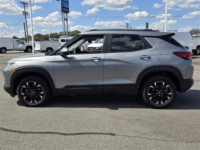 Used 2023 Chevrolet TrailBlazer LT image 29