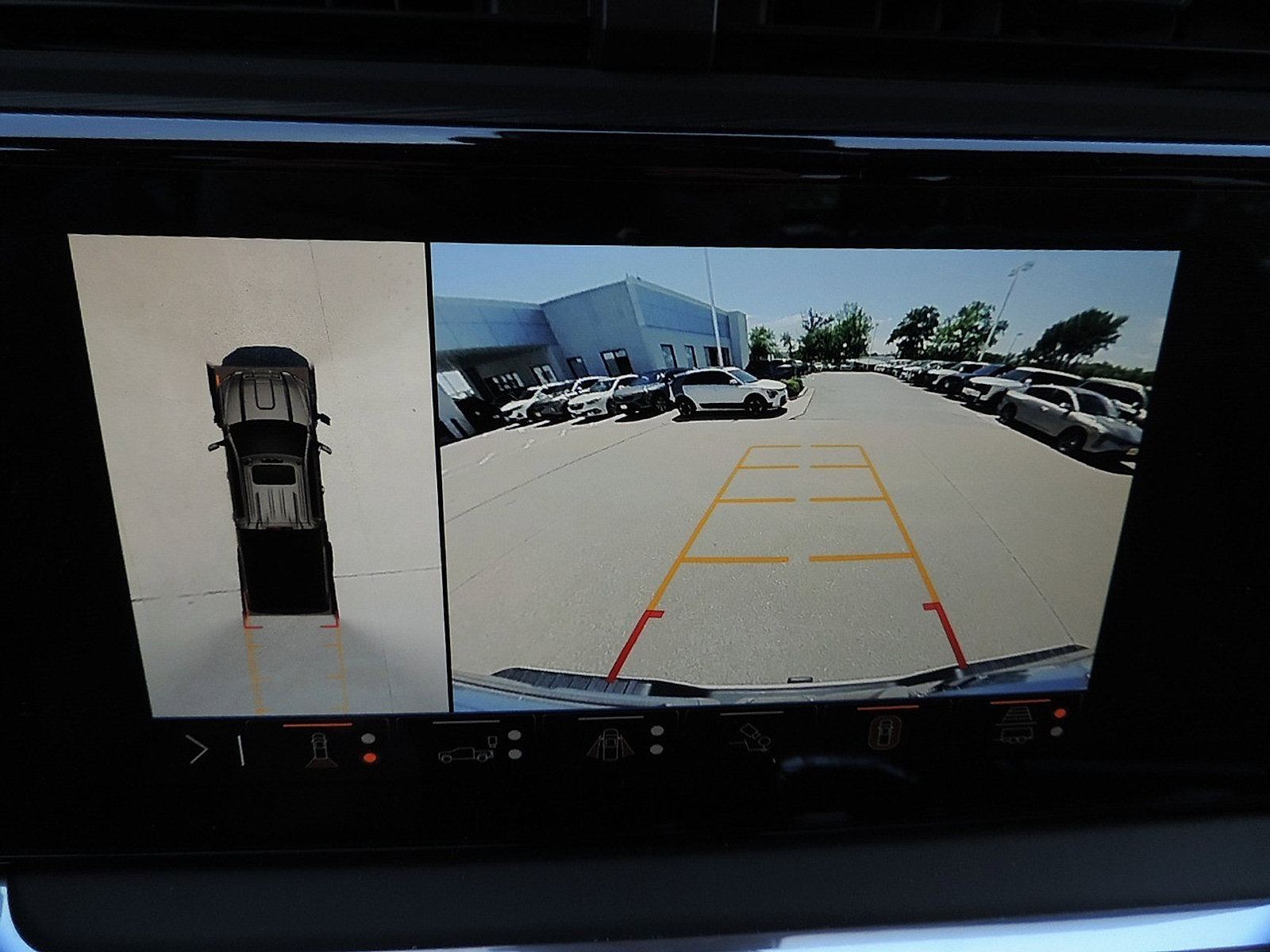 Used 2024 GMC Sierra 2500 Denali Ultimate AWD/4WD image 33