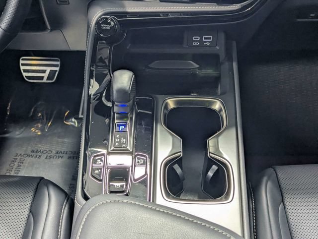 Used 2022 Lexus NX 350 F Sport w/ Accessory Package 2 AWD/4WD image 13