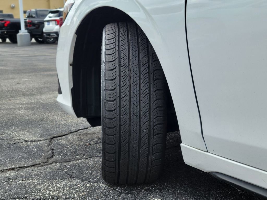 Used 2023 Honda Civic EX-L image 30