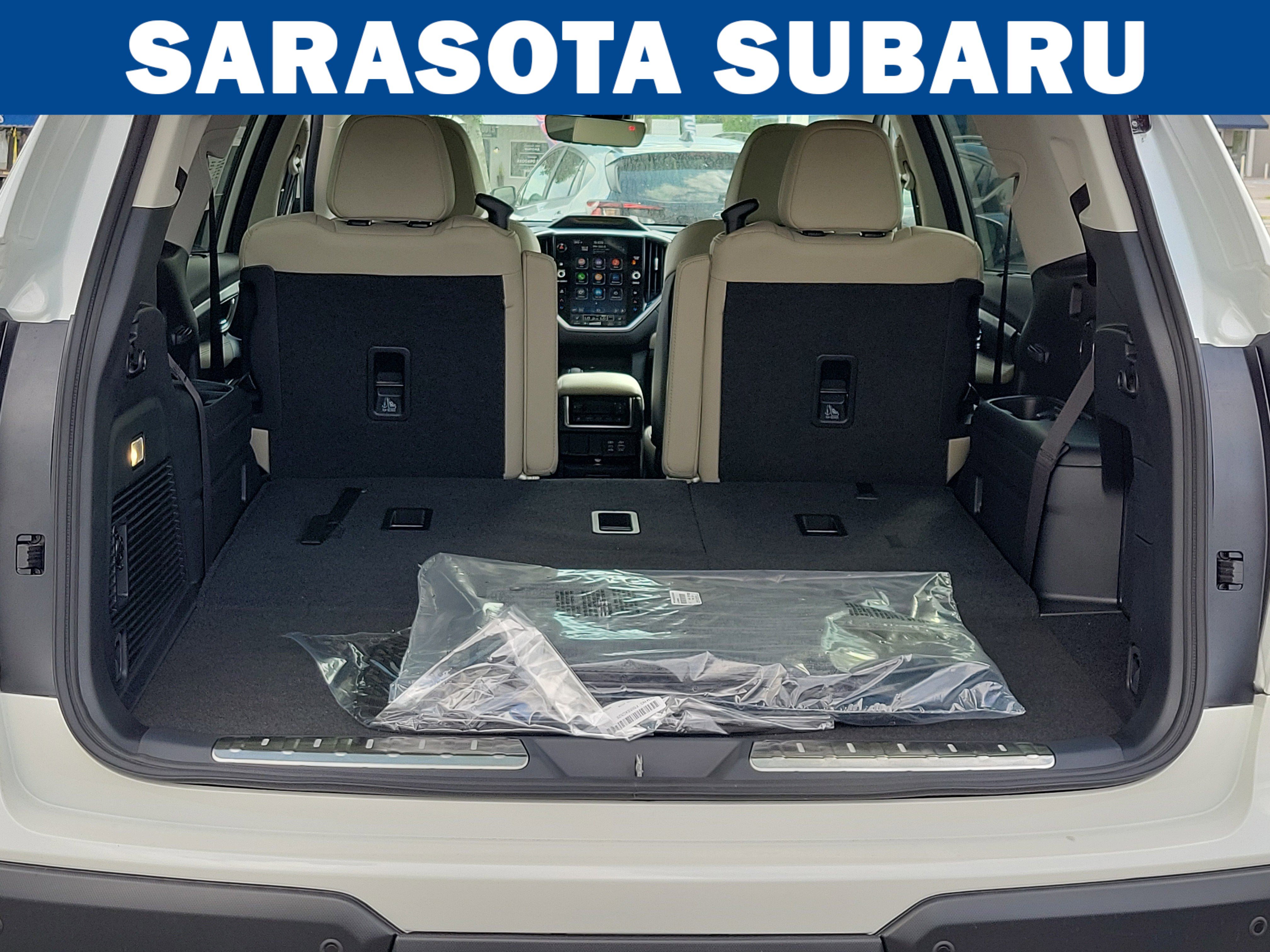 New 2026 Subaru Ascent Limited AWD/4WD image 10