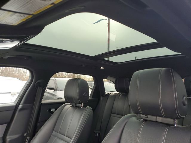 Used 2021 Land Rover Range Rover Velar R-Dynamic S image 6