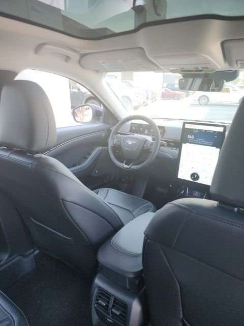 New 2025 Ford Mustang Mach-E Premium image 22