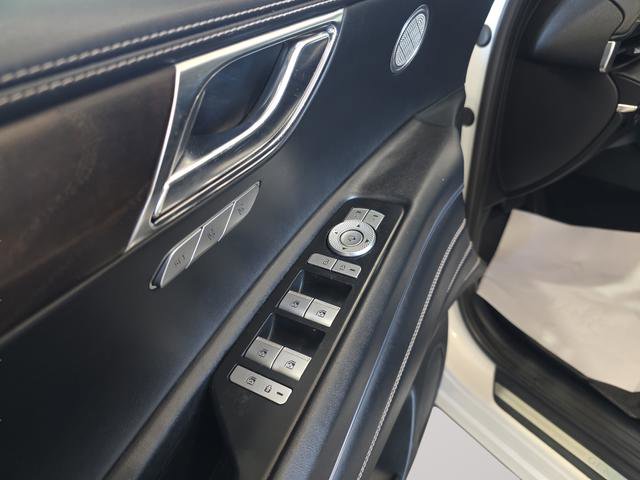 Used 2023 Genesis GV80 2.5T w/ Winter Weather Package image 11