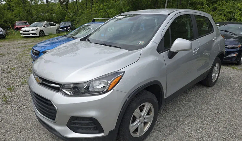 Used 2018 Chevrolet Trax LS AWD/4WD image 1