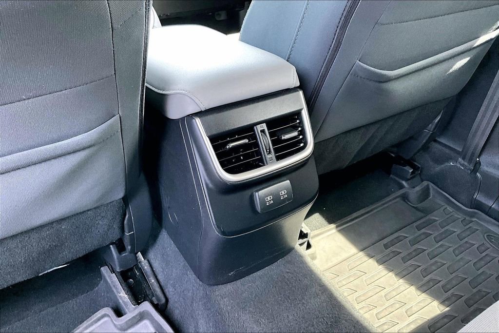 Used 2022 Subaru Outback Premium w/ Popular Package #1 AWD/4WD image 10