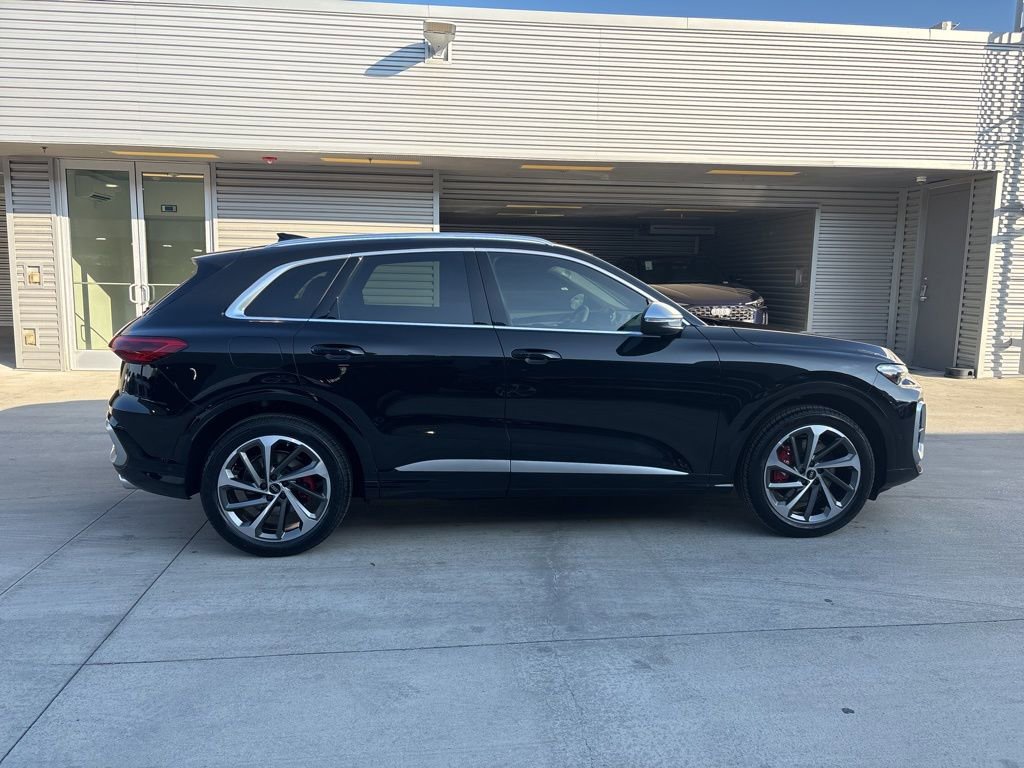New 2025 Audi SQ5 Premium Plus image 4