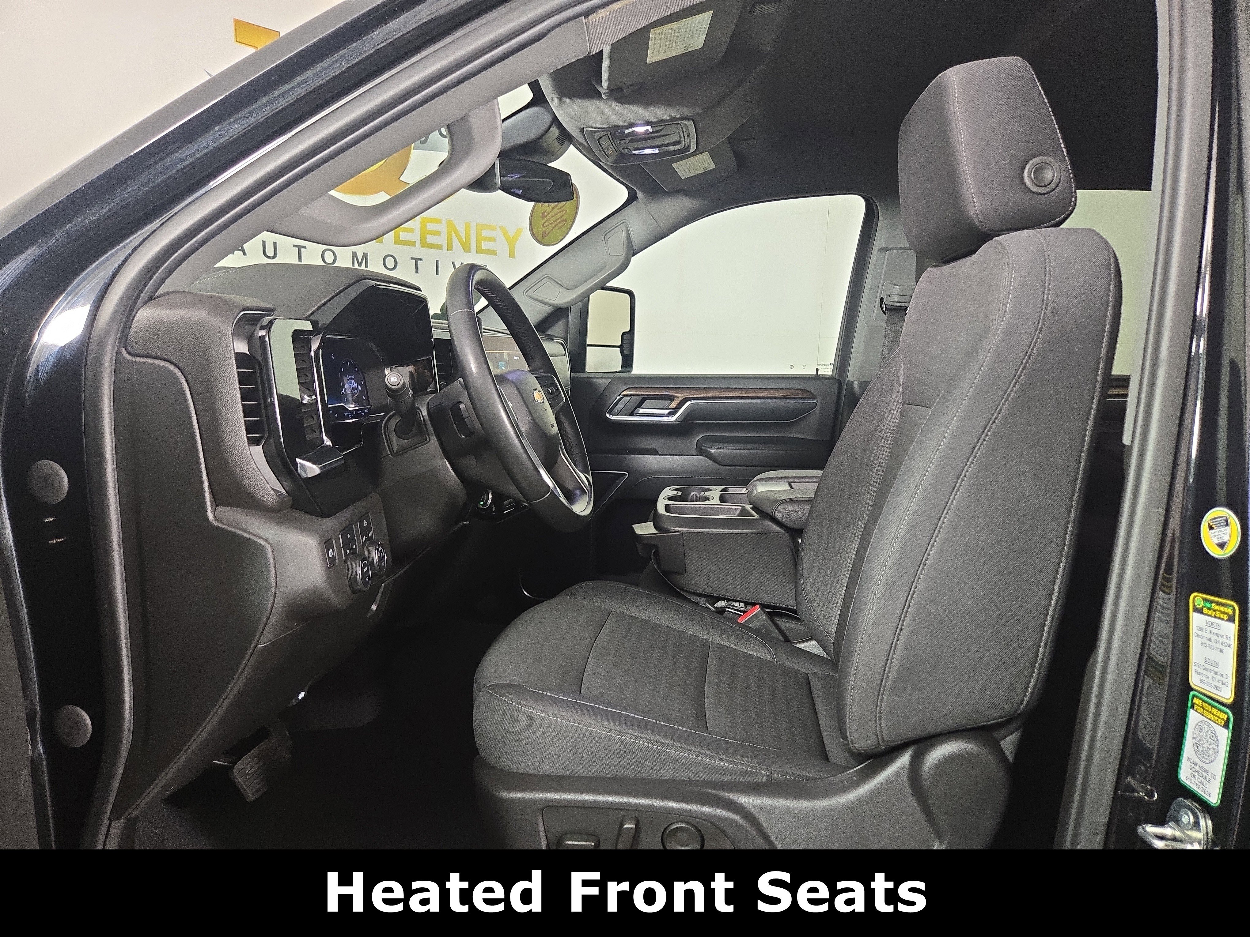 Certified 2024 Chevrolet Silverado 3500 LT w/ Convenience Package image 11