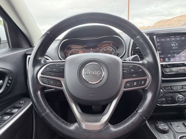Used 2021 Jeep Cherokee Limited AWD/4WD image 9
