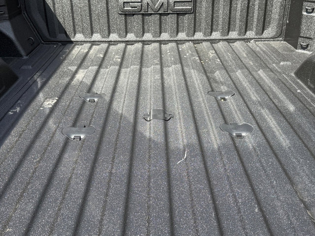 Used 2026 GMC Sierra 2500 AT4X image 10