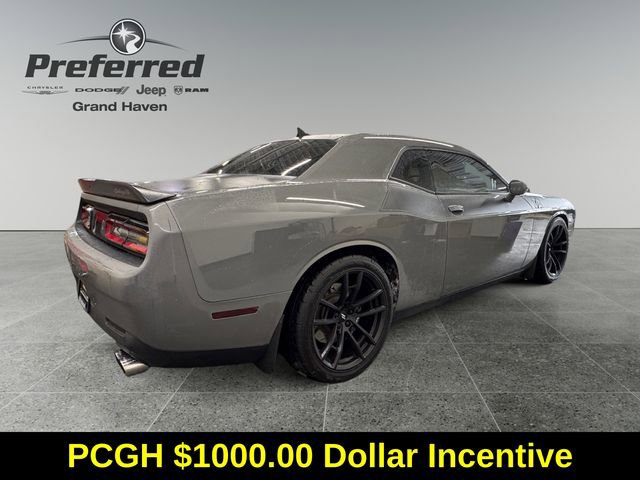 Used 2018 Dodge Challenger T/A image 17