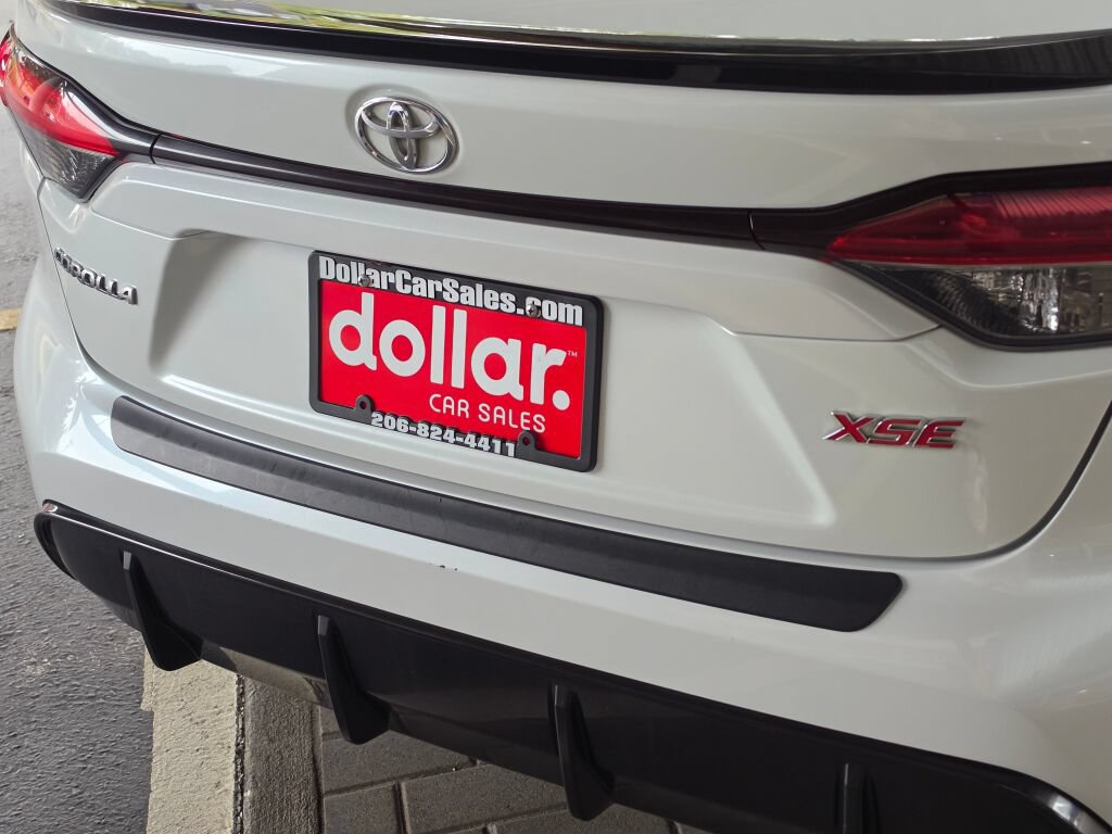 Used 2024 Toyota Corolla XSE FWD image 13
