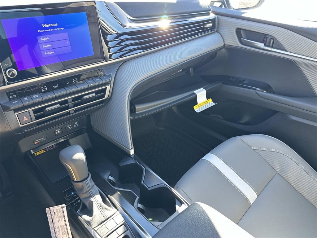 New 2026 Toyota Camry SE image 32