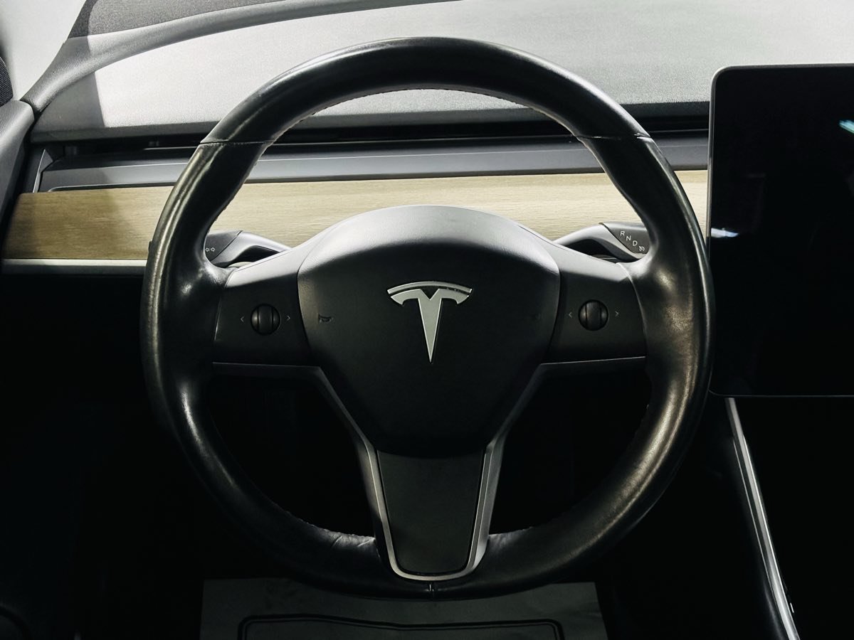 Used 2018 Tesla Model 3 Mid Range RWD image 41