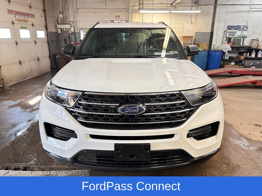 Used 2020 Ford Explorer XLT w/ Comfort Package image 8