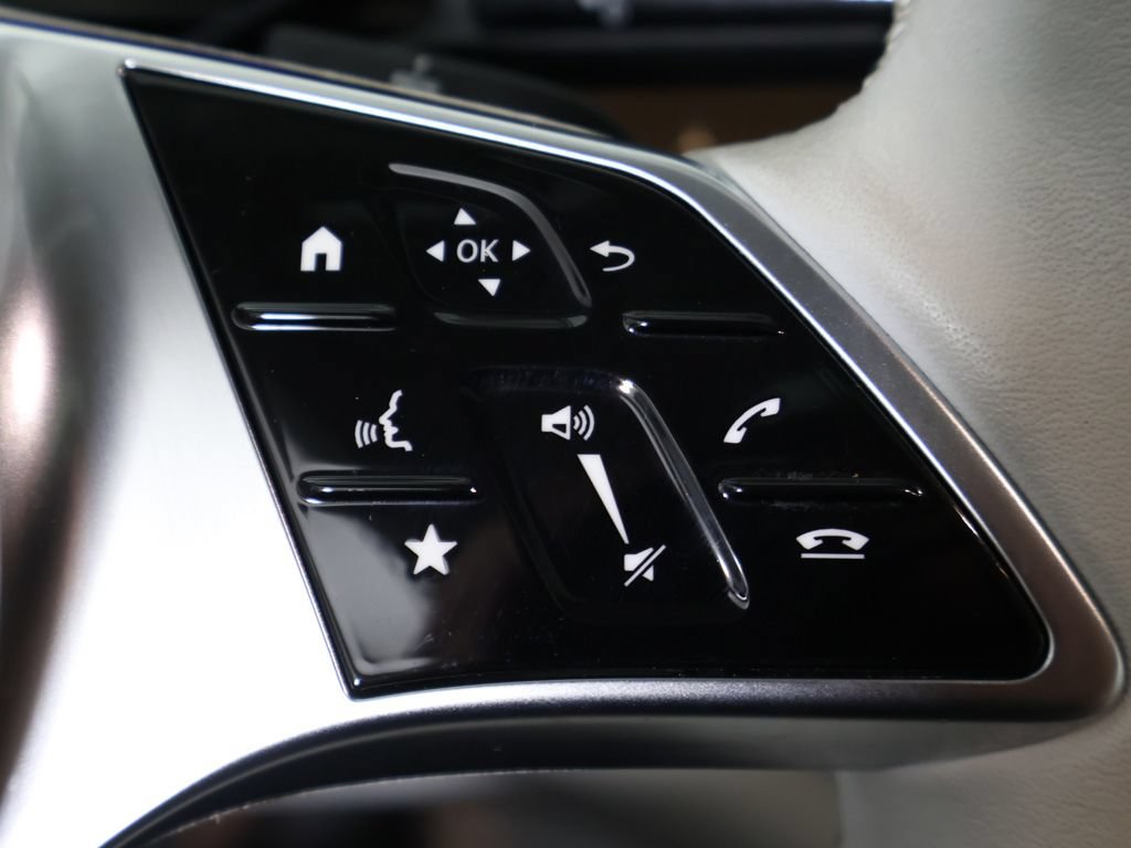 Used 2023 Mercedes-Benz EQE 350+ 4MATIC SUV w/ Exclusive Trim Package image 48