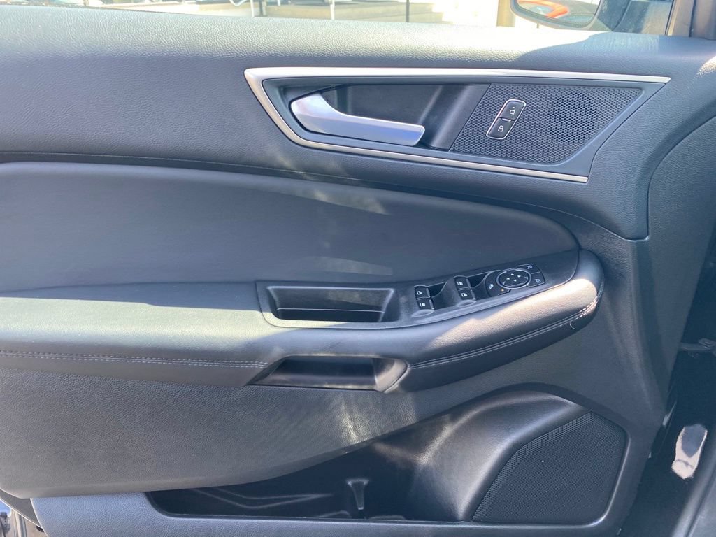 Used 2024 Ford Edge SEL w/ Convenience Package AWD/4WD image 17