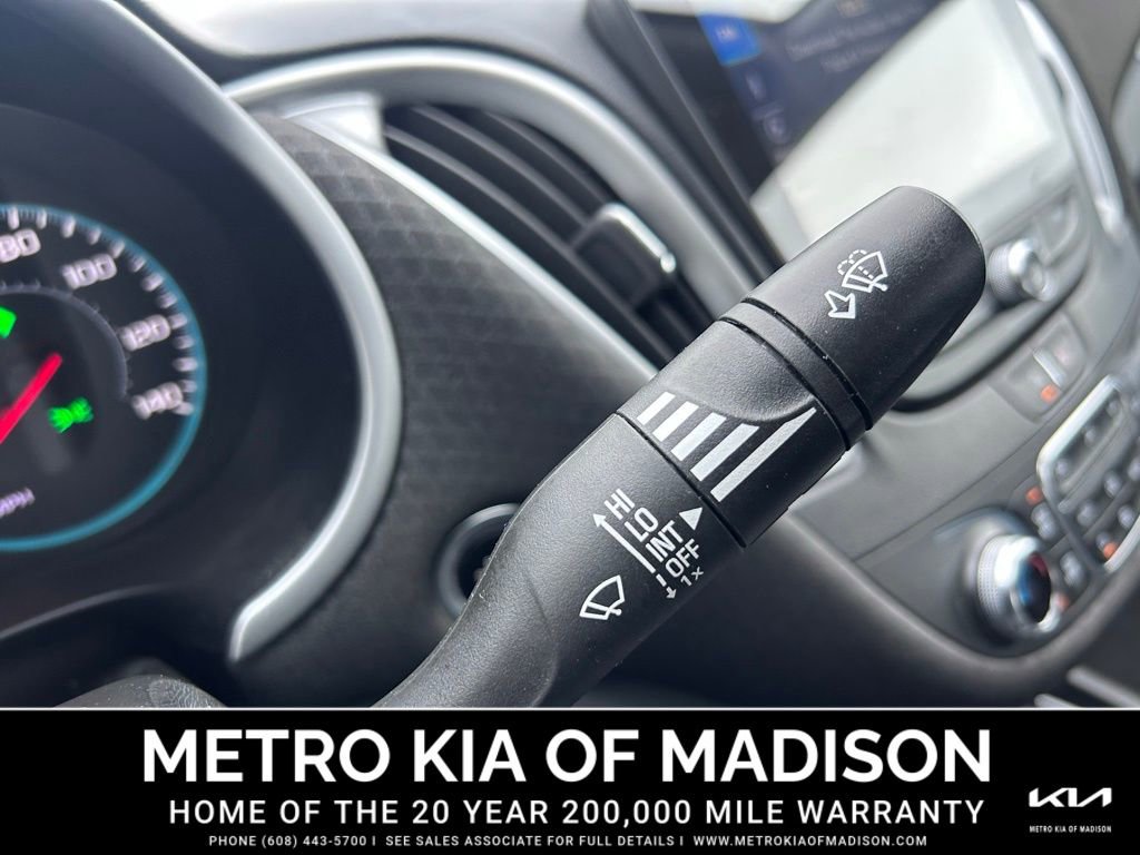 Used 2023 Chevrolet Malibu LT image 17