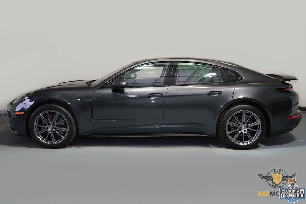 Used 2025 Porsche Panamera 4 image 5