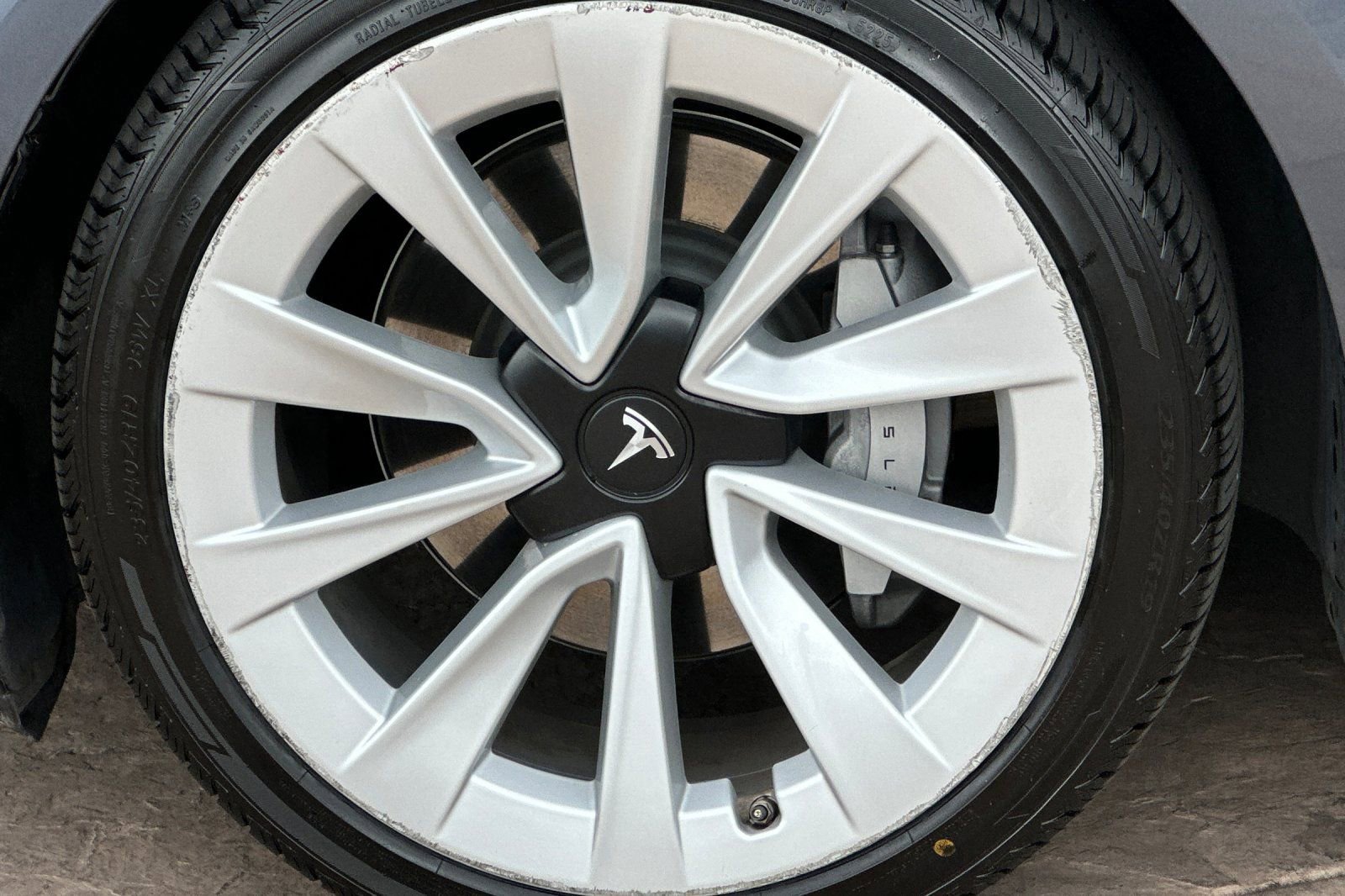 Used 2022 Tesla Model 3 Long Range image 32