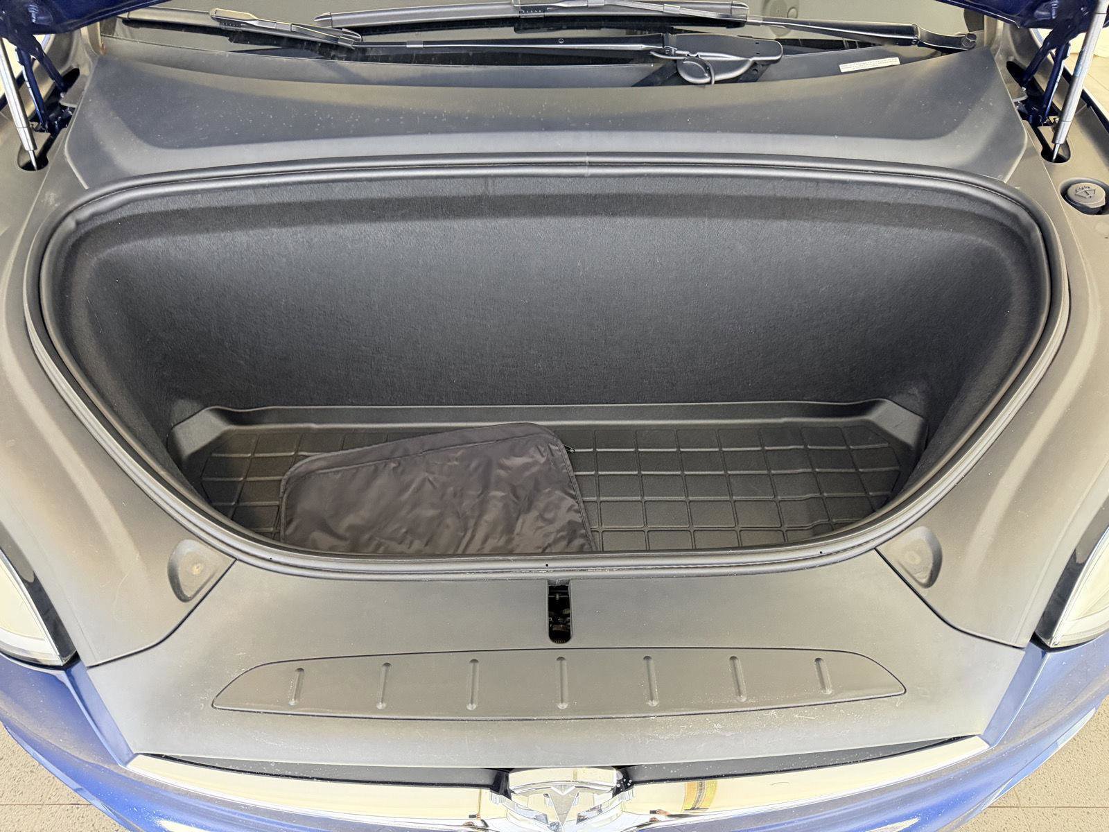 Used 2020 Tesla Model X Long Range image 27