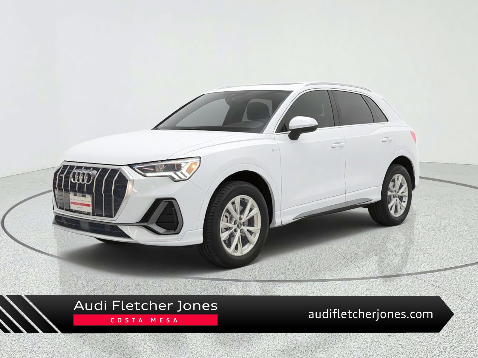 Used 2024 Audi Q3 2.0T Premium