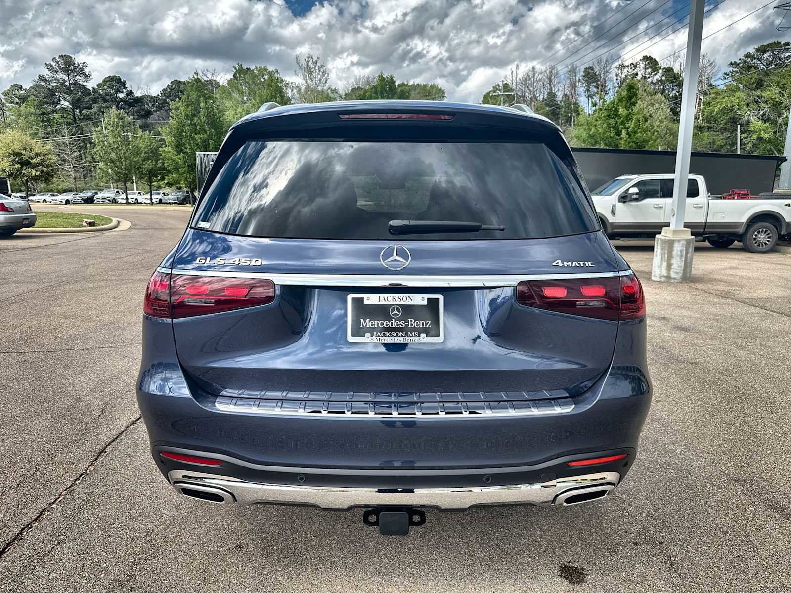 New 2026 Mercedes-Benz GLS 450 4MATIC image 7