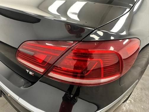 Used 2016 Volkswagen CC Sport FWD image 14